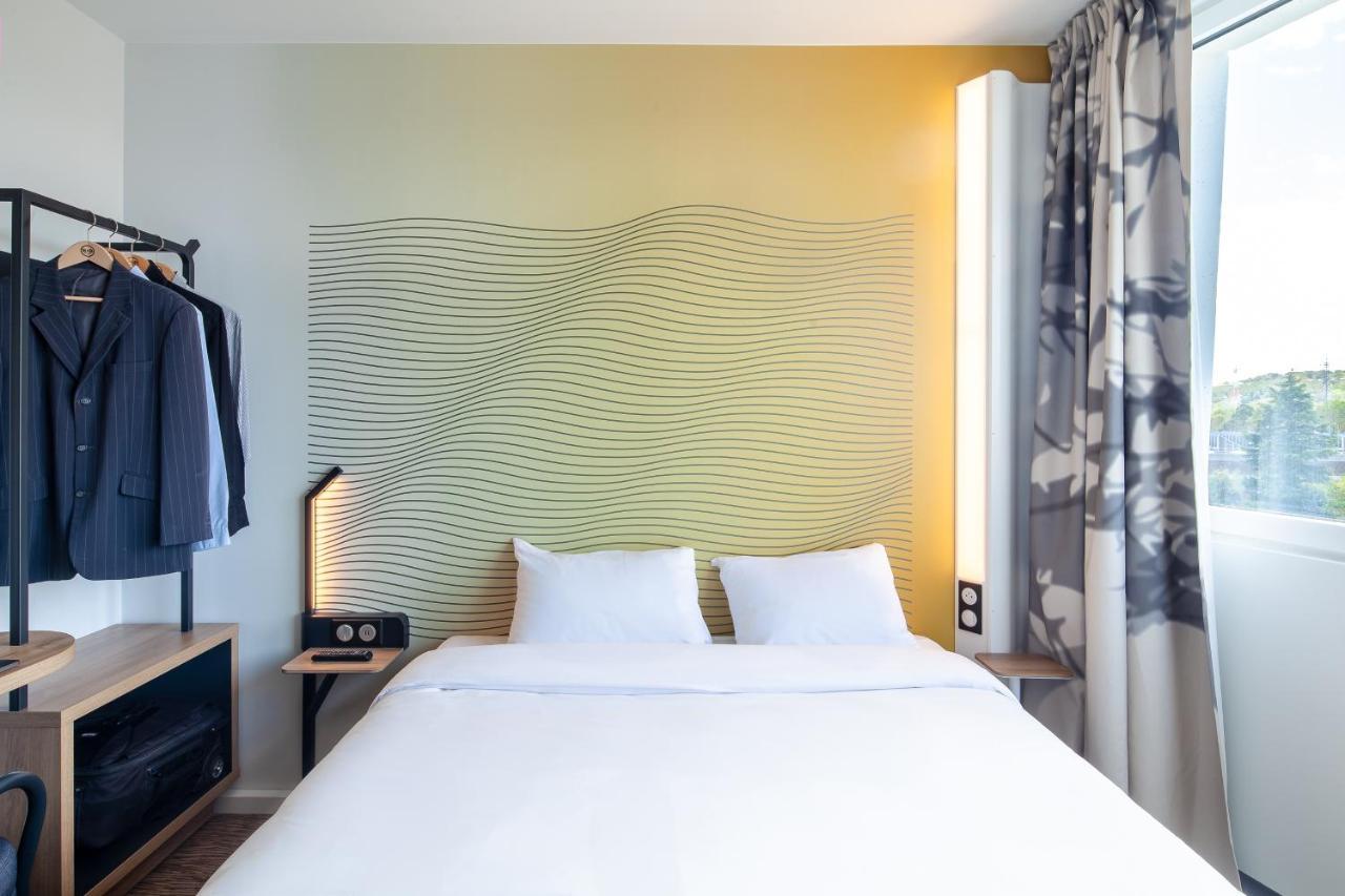 B&B Hotel Massy Gare Tgv Exterior foto
